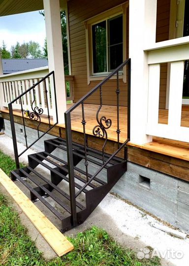 Облицовка бетонных лестниц