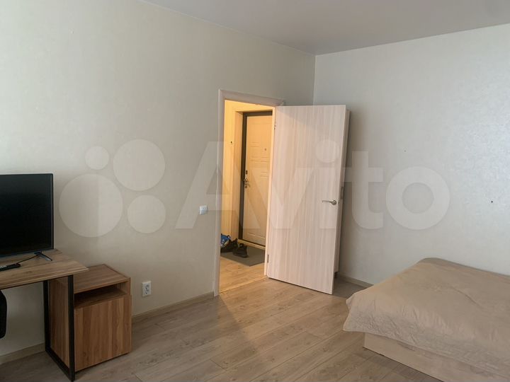 1-к. квартира, 43 м², 1/3 эт.