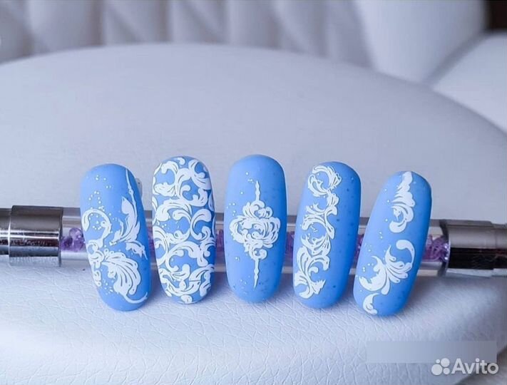 Мастер маникюра