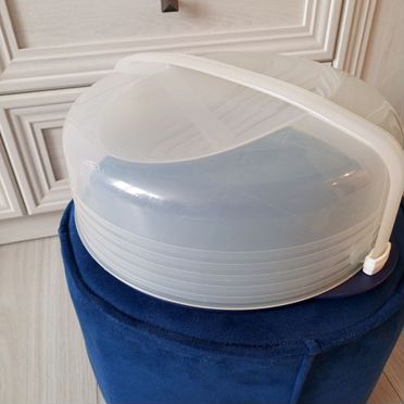 Тортница с крышкой "Tupperware "