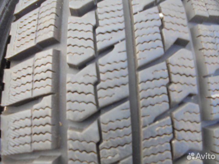 Goodyear Ice Navi NH 205/60 R16