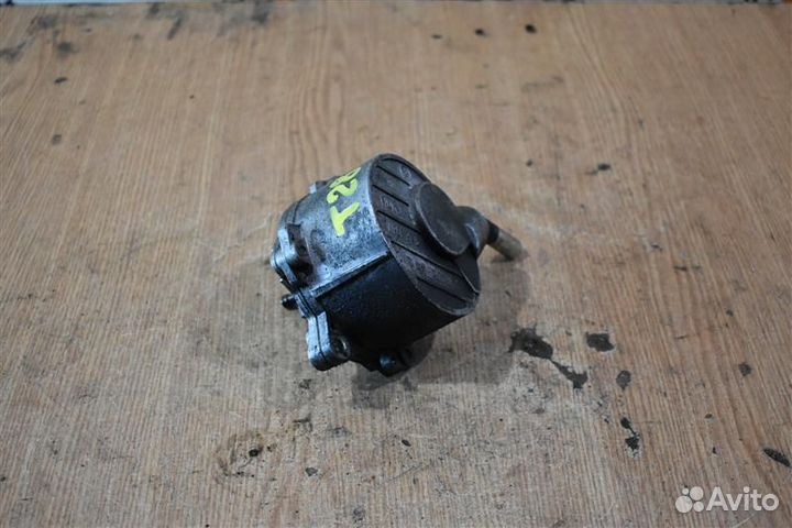 Вакуумный насос Mercedes-Benz Ml (W163)