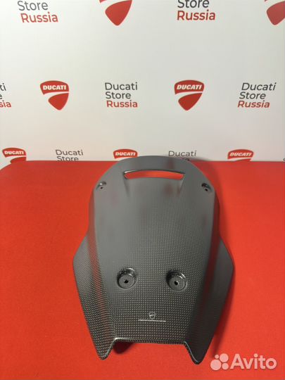 Ветровое стелко карбон для Ducati Multistrada V4