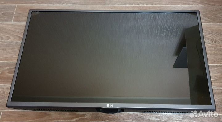Корпус телевизора LG 32LF560V