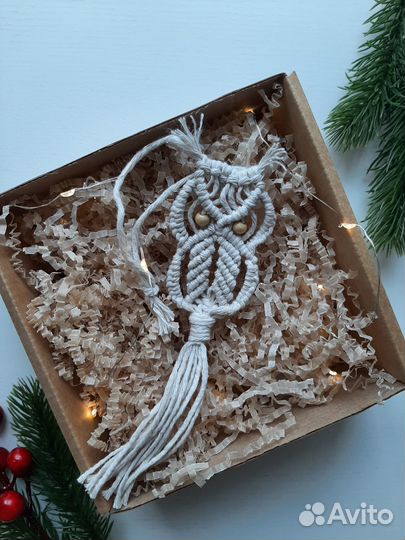Елочные игрушки макраме