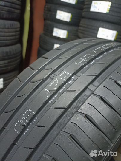 Westlake Zuper Eco Z-107 225/55 R17 W