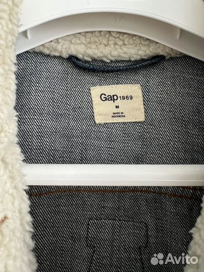 Джинсовая куртка GAP