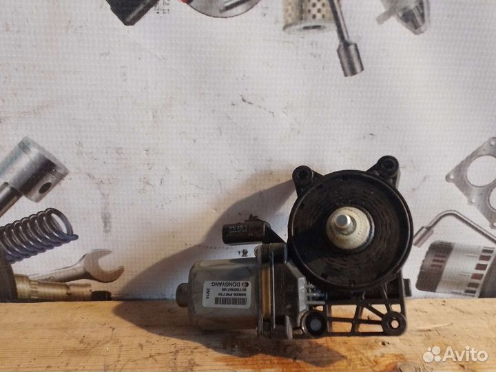 Моторчик стеклоподъемника Chevrolet kobalt