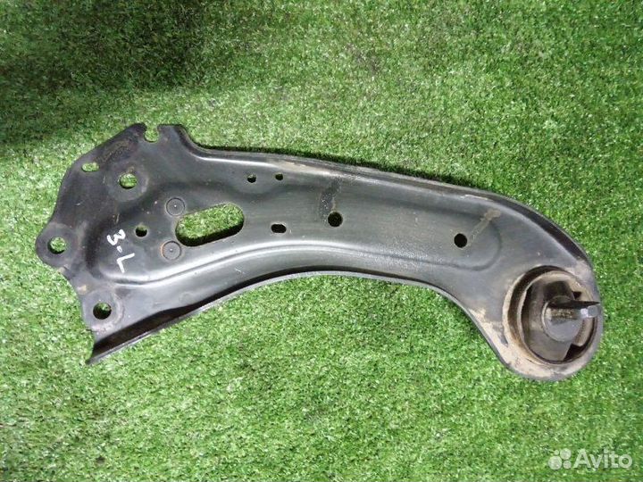 Рычаг подвески верхний задний левый Kia Optima JF