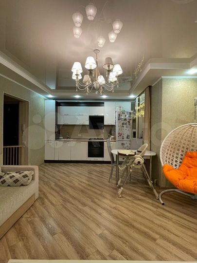 4-к. квартира, 74,9 м², 9/9 эт.
