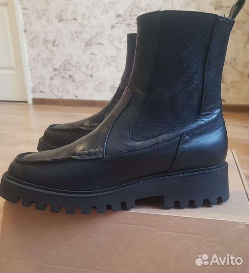 Ботильоны кожаные 40