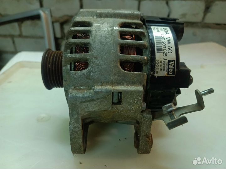 Генератор на VAG 03d903025j