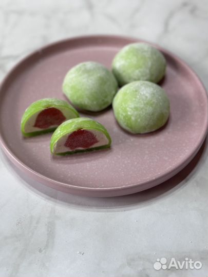 Японский десерт моти