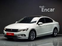 Volkswagen Passat 2.0 AMT, 2021, 73 000 км, с пробегом, цена 2 550 000 руб.