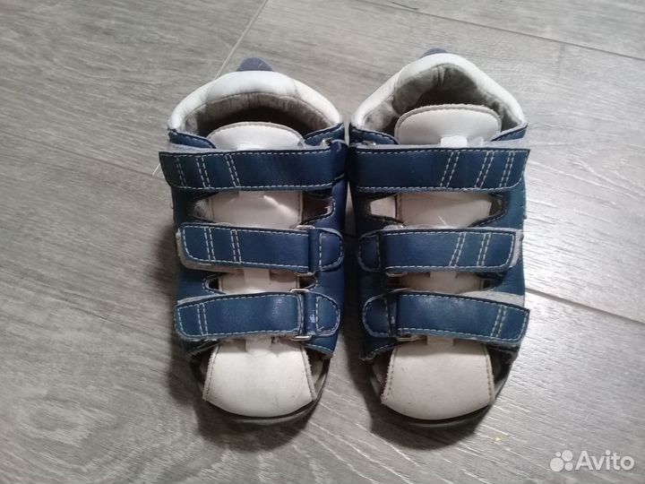 Ортопедические сандали