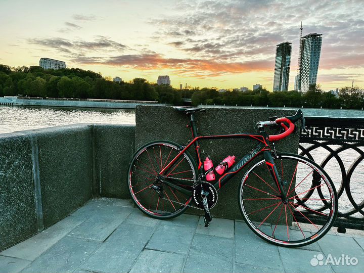 Шоссейный велосипед карбон Wilier Cento 1 Sr