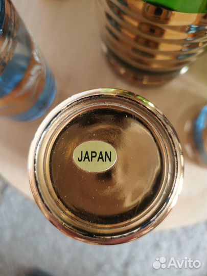 Бокалы разноцветные и графин Япония