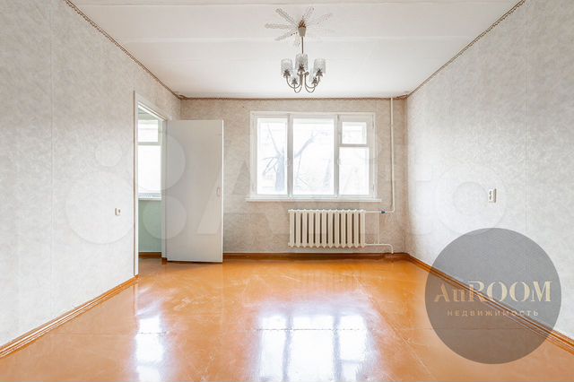 3-к. квартира, 60 м², 1/5 эт.