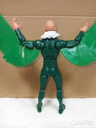 Фигурка Marvel Legends Vulture б/у