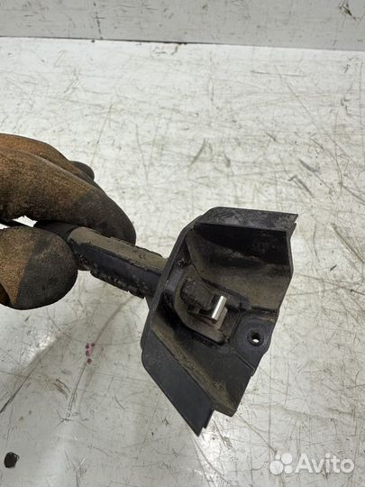 Активатор лючка бака Volkswagen Passat CC B6