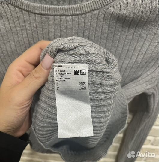 Джемпер женский uniqlo