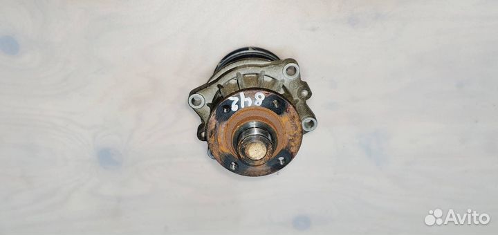 Насос водяной (помпа) BMW E39