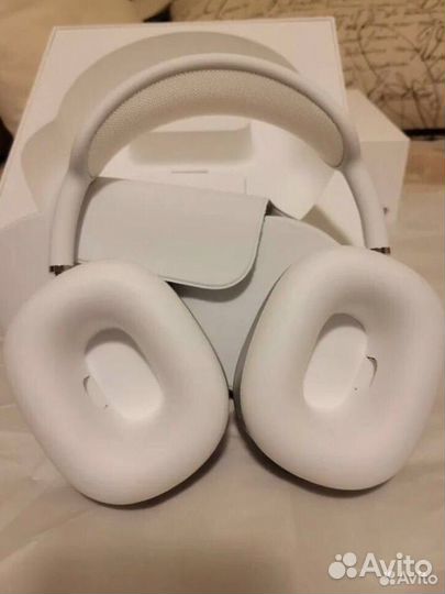 Airpods max silver