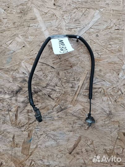 Датчик детонации Mitsubishi Pajero 3 6G74 GDI