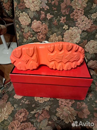 Кроссовки кожаные cvmartanni