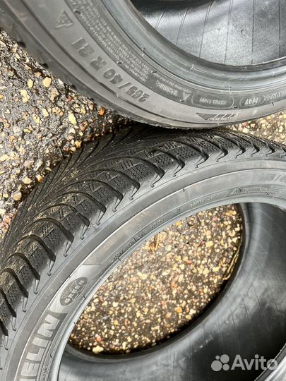 Michelin Latitude Alpin 265/40 R21 и 295/35 R21 107V