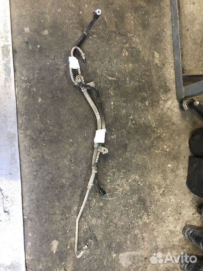 Трубки гура Geely GC6