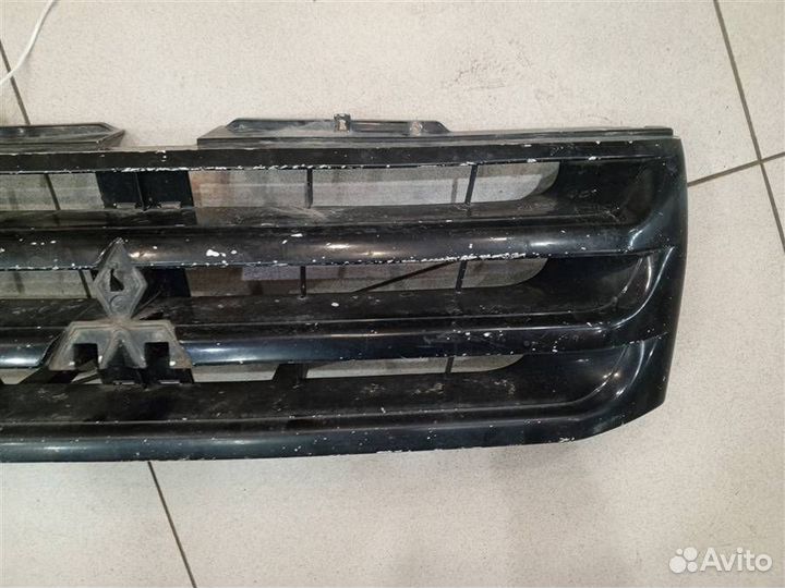 Решетка радиатора Mitsubishi Pajero iO 1998-2007