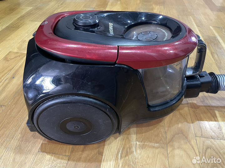Пылесос samsung 1800W