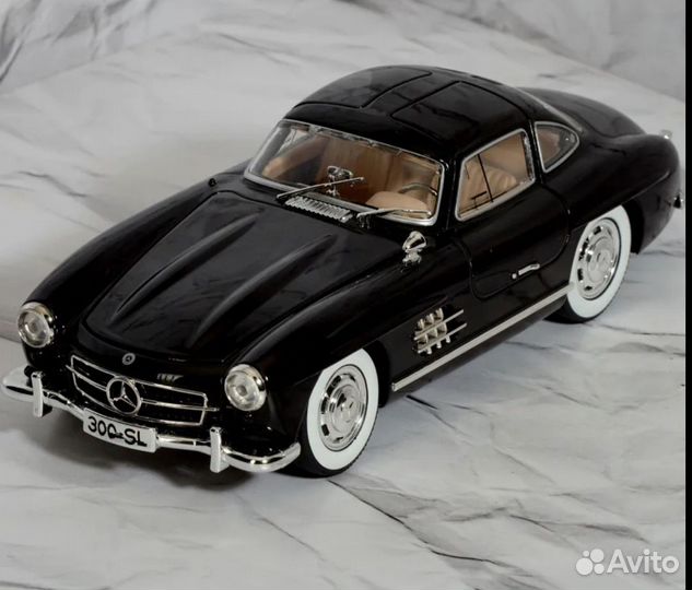 Коллекционный Ретро автомобиль Mercedes Benz 300SL