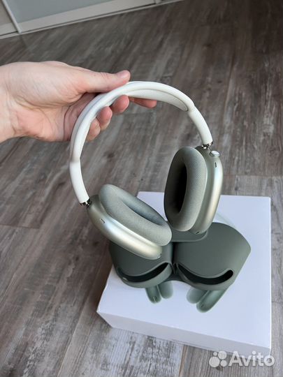 Наушники Apple AirPods Max зелёные