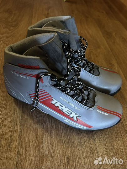 Лыжные ботинки nnn 42 размер