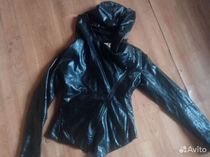 Куртка кожаная женская 46