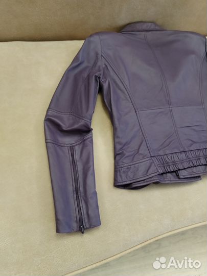 Куртка кожаная женская 46 натуральная
