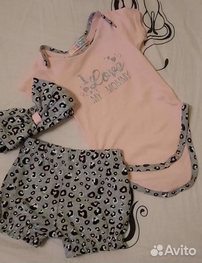 Боди с шортиками и бантом