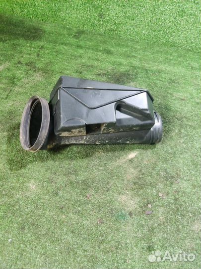 Резонатор воздушного фильтра Nissan Almera G15