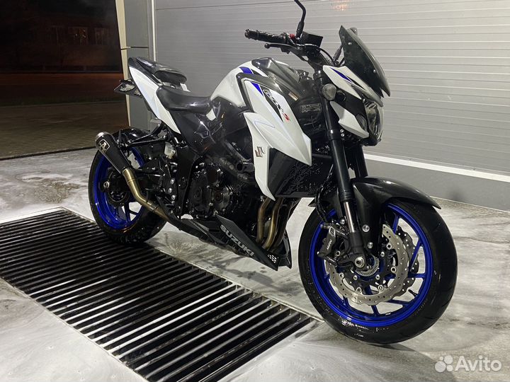 Продам Suzuki gsx s 750