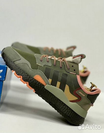 Кроссовки adidas