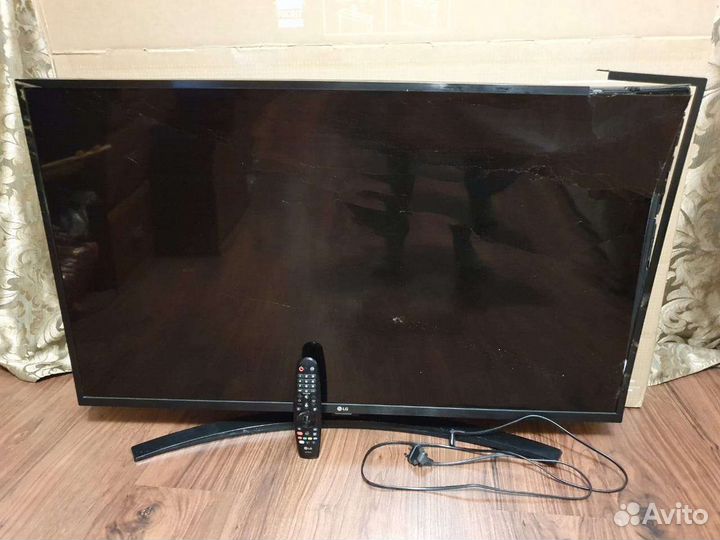 Телевизор lg smart tv 43 рабочий на запчасти