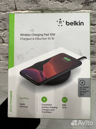 Беспроводное зарядное устройство Belkin