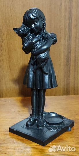 Статуэтки чугун