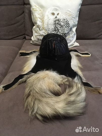 Оригинальная женская шапка из меха лисы