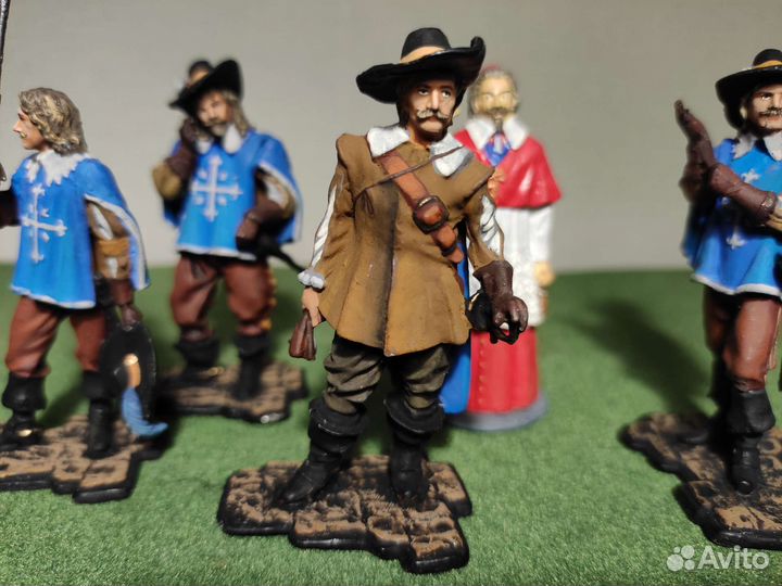 Модель солдатика, мушкетёры