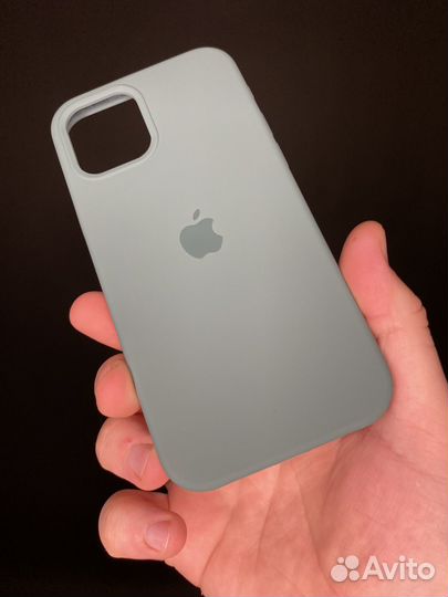 Чехлы Silicone Case на 12 iPhone