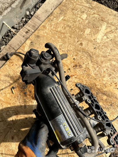 Впускной коллектор Daewoo Matiz Форсунки,Дросель