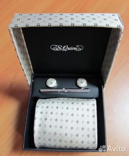 Мужеской набор галстук и зажим запанки